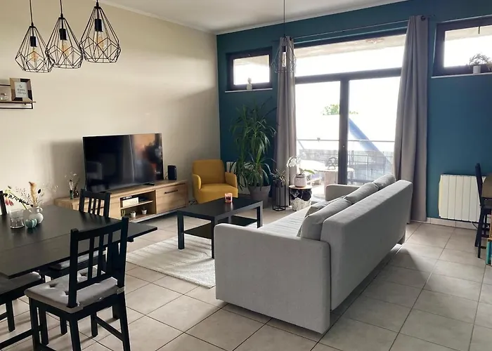 Au Bord Du De L'eau D'heure *